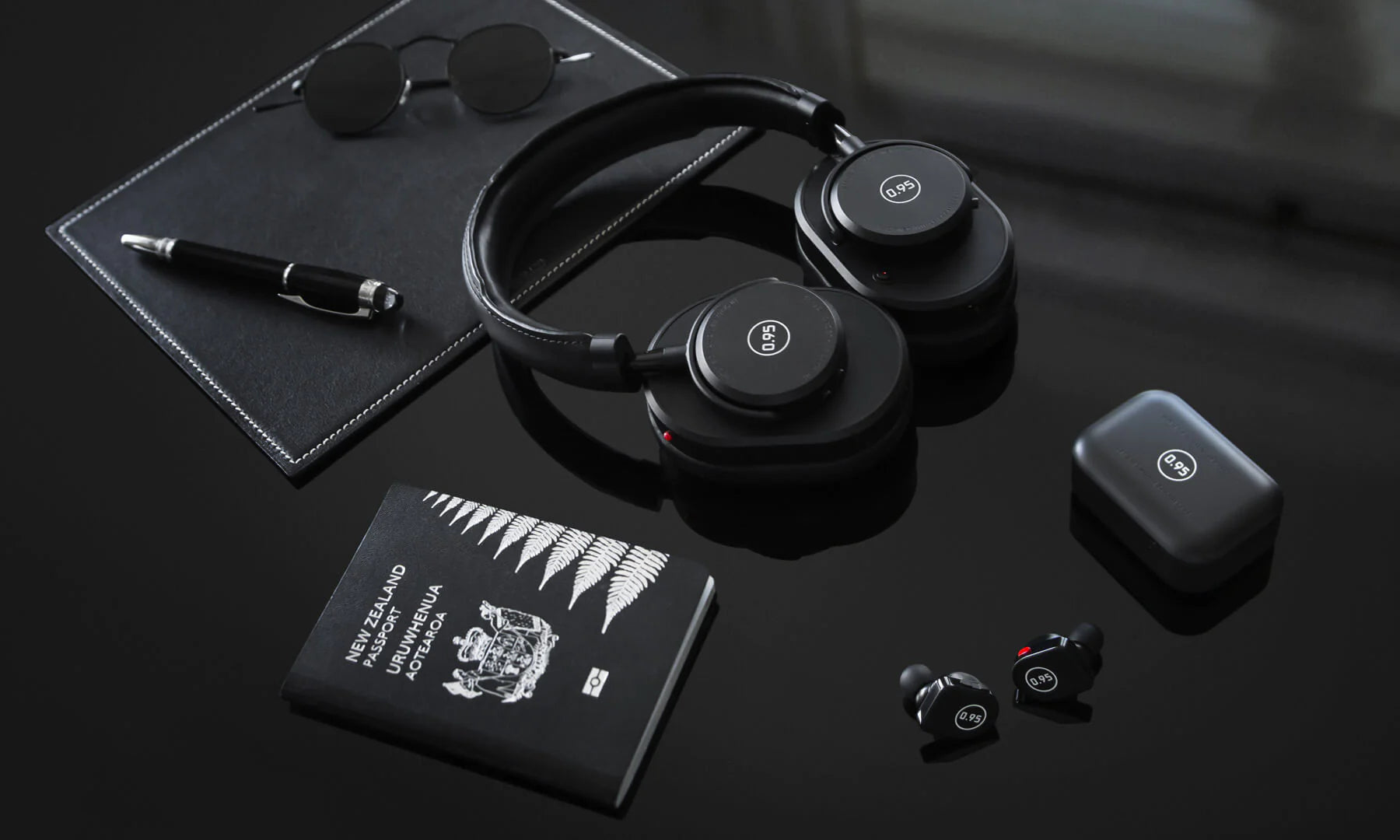 Master & Dynamic MW65 Promotion