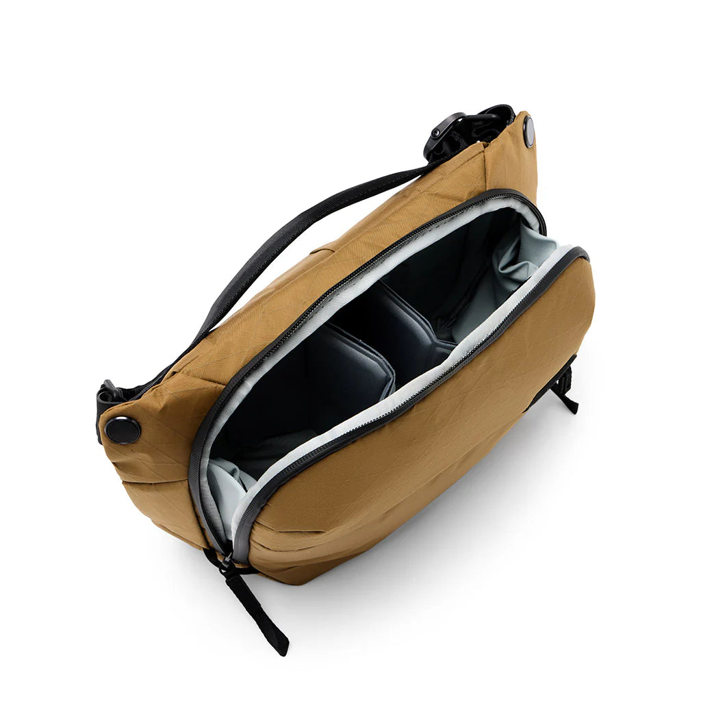 PEAK DESIGN EVERYDAY SLING 6L COYOTE