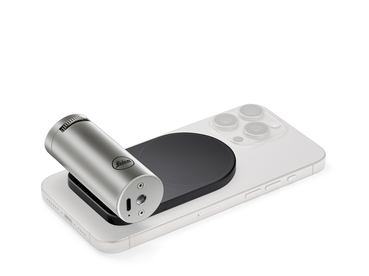LEICA LUX GRIP SILVER PRE-ORDER